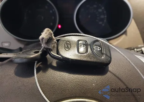 2012 Hyundai Tucson Limited from USA, damaged, VIN KM8JUCAC7CU542739